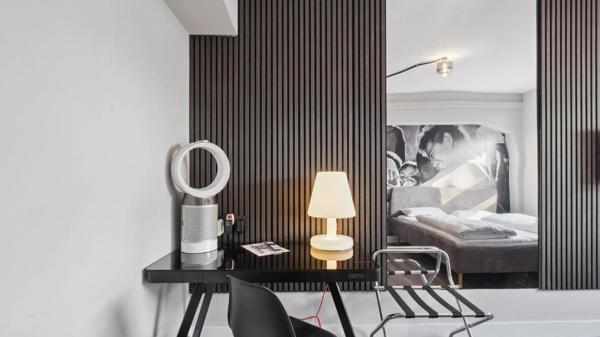 The Room 44 Hamburg Germany
